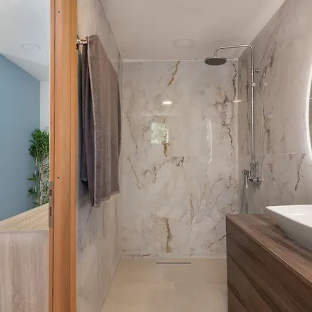 Bamboo Suites * Ixia (Rhodes)